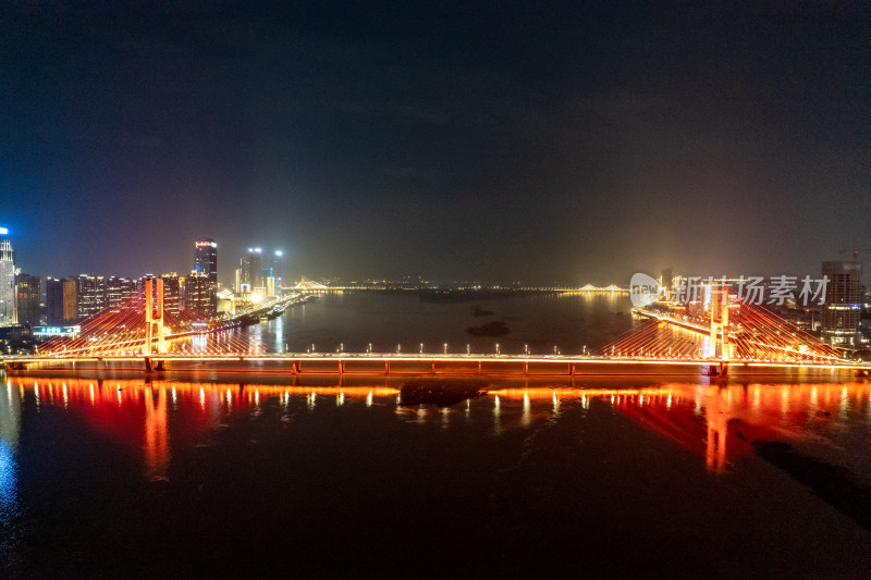 江西南昌八一大桥夜景航拍图