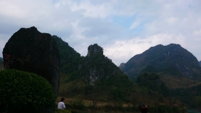 桂林山脉蓝天自然风景