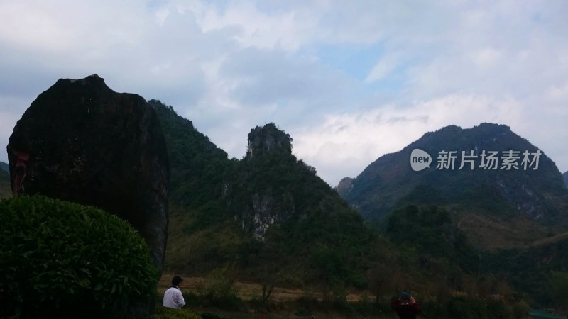 桂林山脉蓝天自然风景