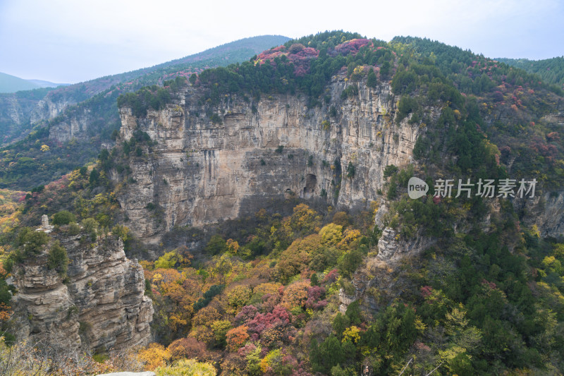 山东济南龙洞藏龙涧航拍秋天