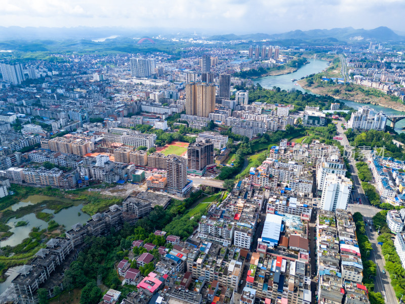 来宾城市大景蓝天白云交通航拍图