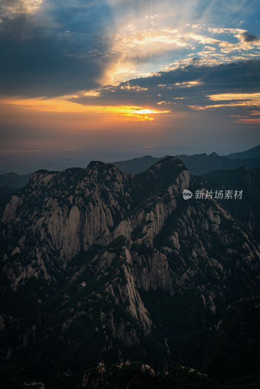 西岳华山日出日落朝霞晚霞云海美景