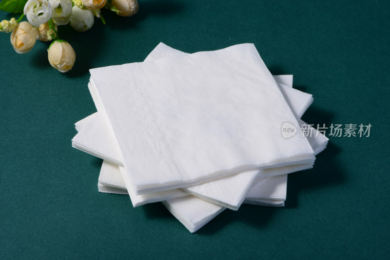 白色餐巾纸
