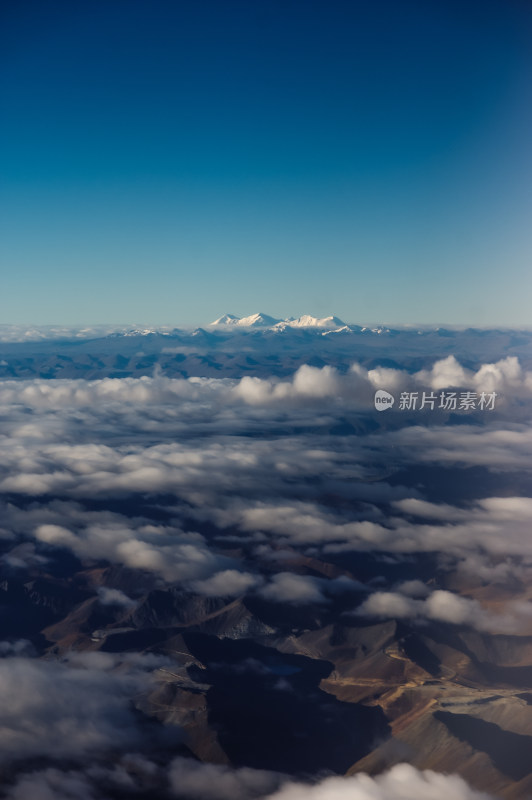 空中飞机俯拍西藏山脉山河自然风景