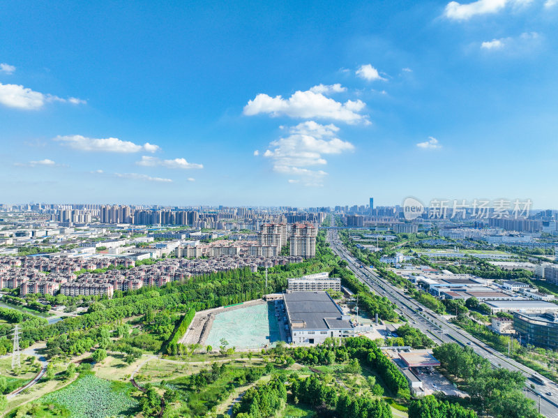 航拍江苏苏州昆山城市建筑风光大景