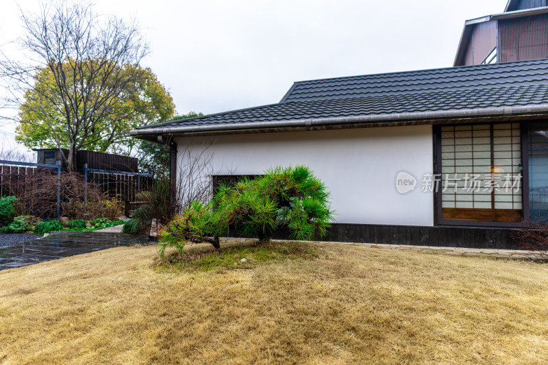 日式庭院建筑环境特写