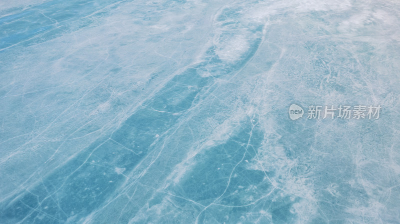 甘肃嘉峪关黑山湖冰冻的湖面航拍