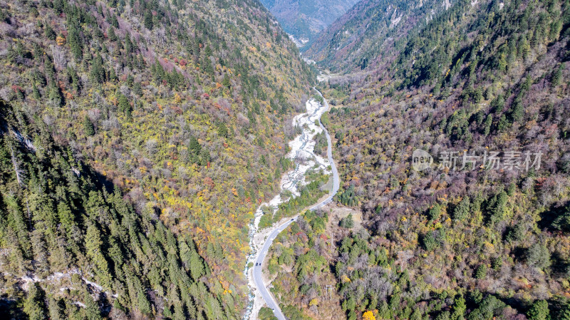 前往川西阿坝理小路自驾游玩