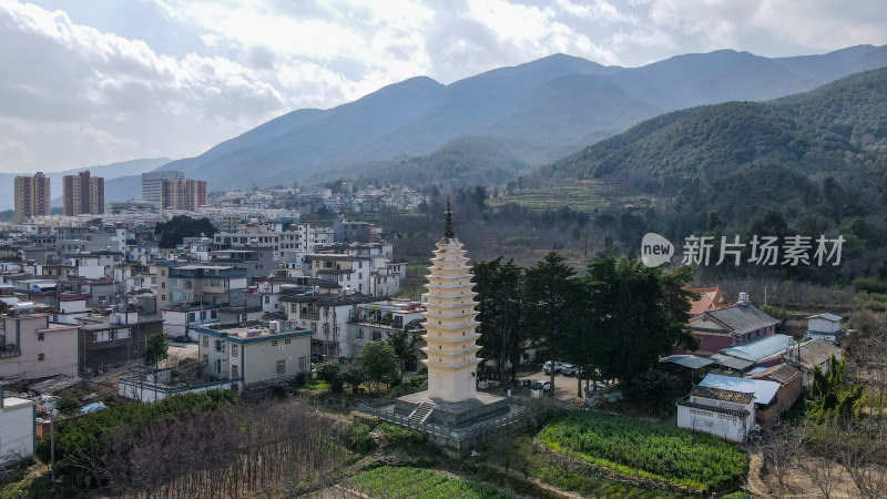 大理佛图寺蛇骨塔