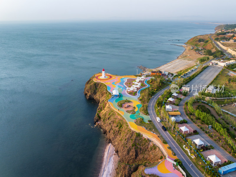 鸟瞰大连泊霞湾公园彩虹灯塔