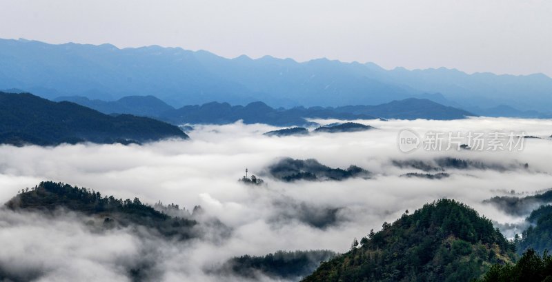 重庆酉阳：石门山的清晨