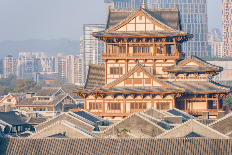 中式建筑楼阁-广西柳州窑埠古镇龙城阁