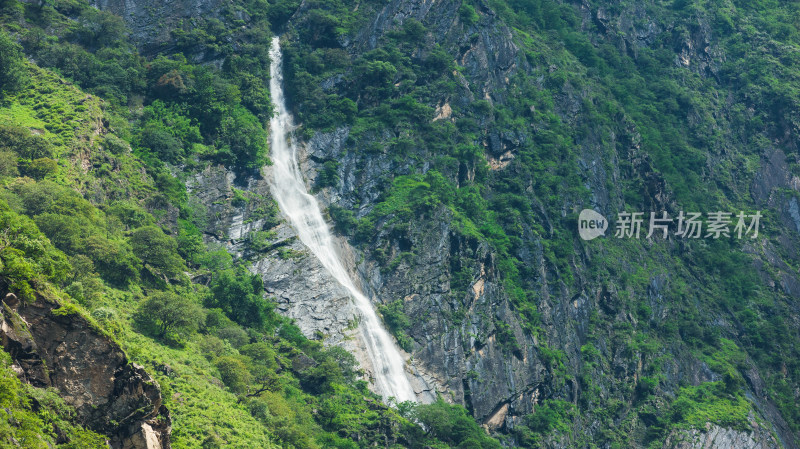 丽江虎跳峡高路徒步