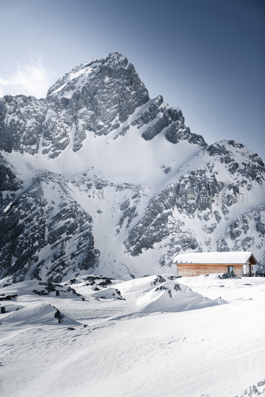 云南丽江玉龙雪山山峰