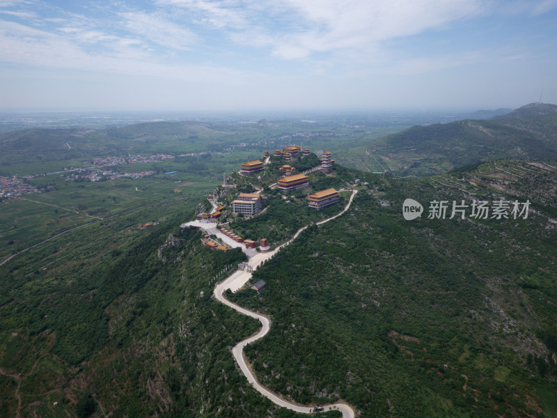 航拍山东枣庄峄城石榴园之大光明寺