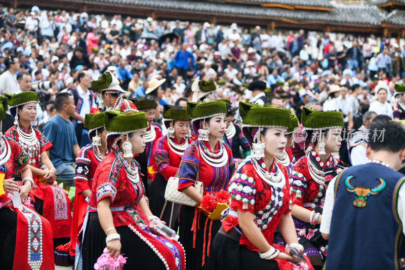 苗族八月八风情节  贵州兴仁鲤鱼坝