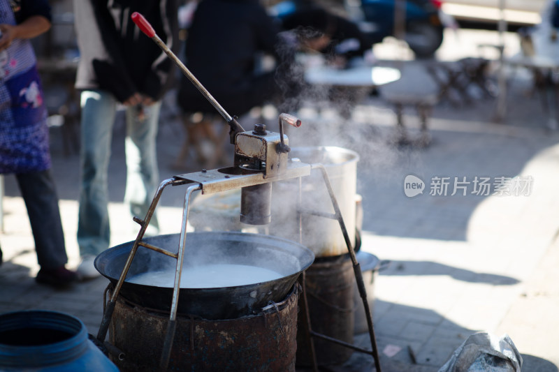 做饸烙面的设备和热锅