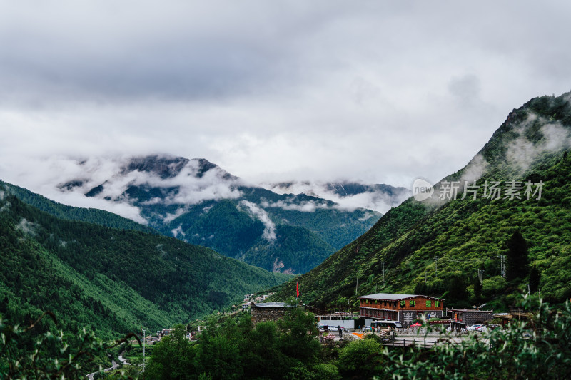 阿坝州四姑娘山长坪沟