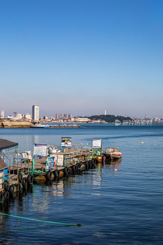 山东烟台芝罘湾烟台山海滨海岸风光