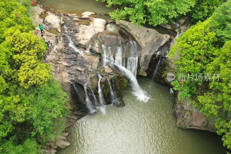 河南信阳漠河村九女潭