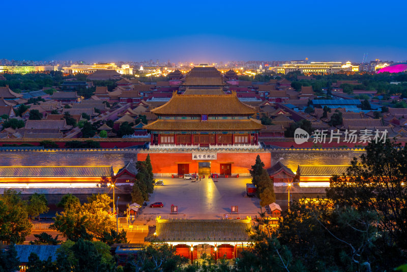 北京故宫夜景全景