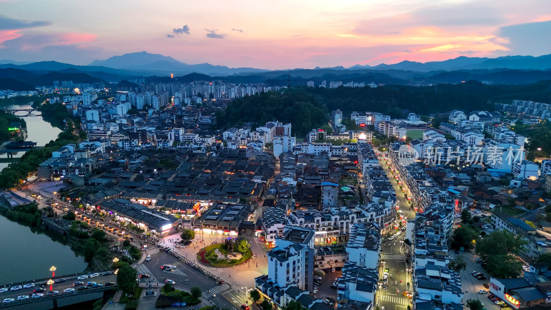 泰宁古城晚霞夜幕降临夜景航拍图