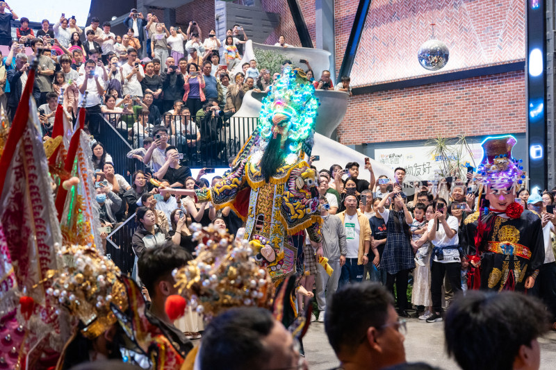 宁波渔轮厂福建游神表演