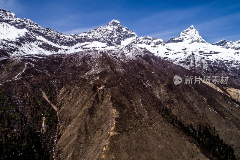 四川四姑娘山雪山航拍