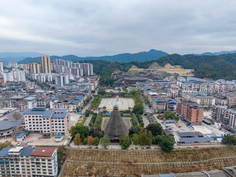 广西柳州三江多耶广场三江鼓楼