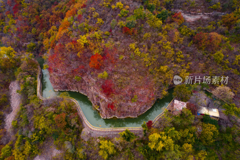 红旗渠水 太行山