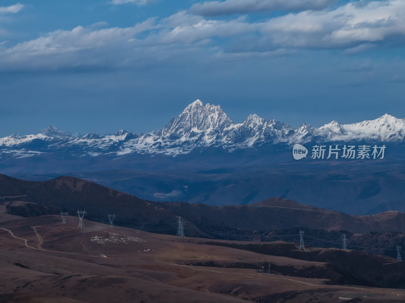 四川甘孜州新都桥黑石城贡嘎雪山航拍