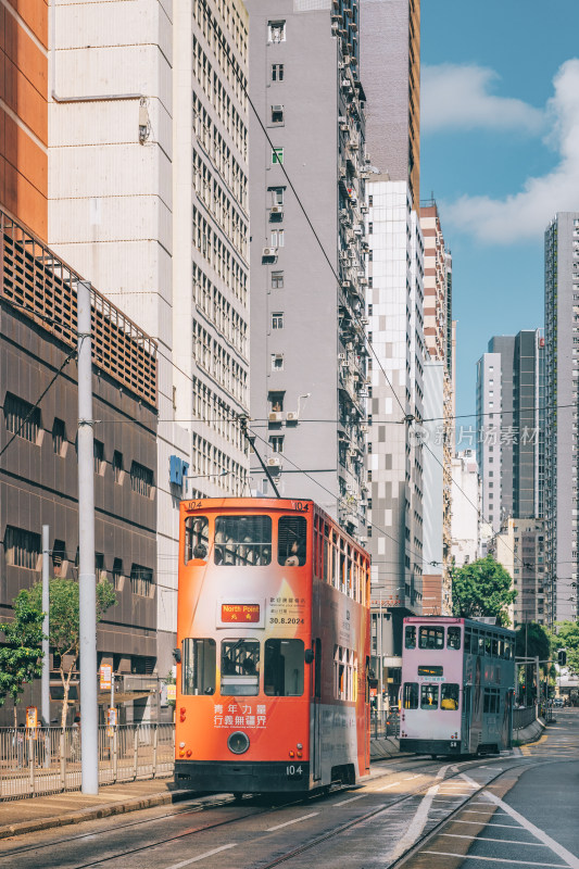 香港庄士敦道街景叮叮车有轨电车