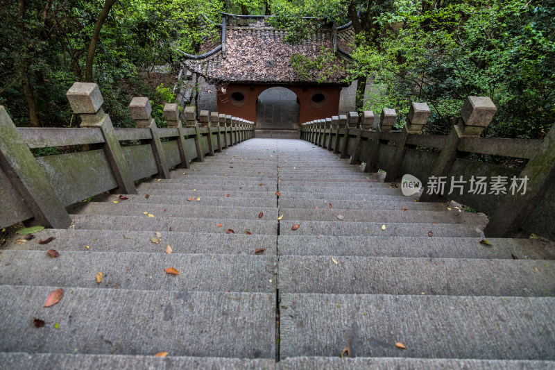 浙江桐庐桐君山