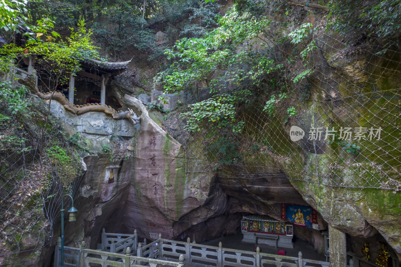 杭州宝石山景区金鼓洞景点