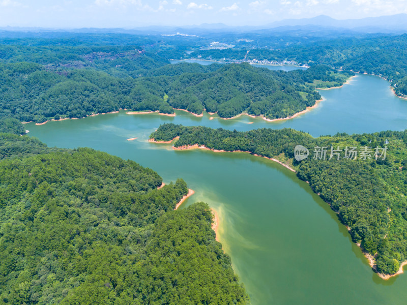 青山绿水福建大金湖航拍图