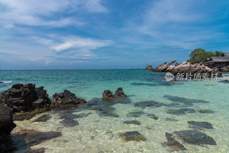 泰国蓝钻岛沙滩日间美景