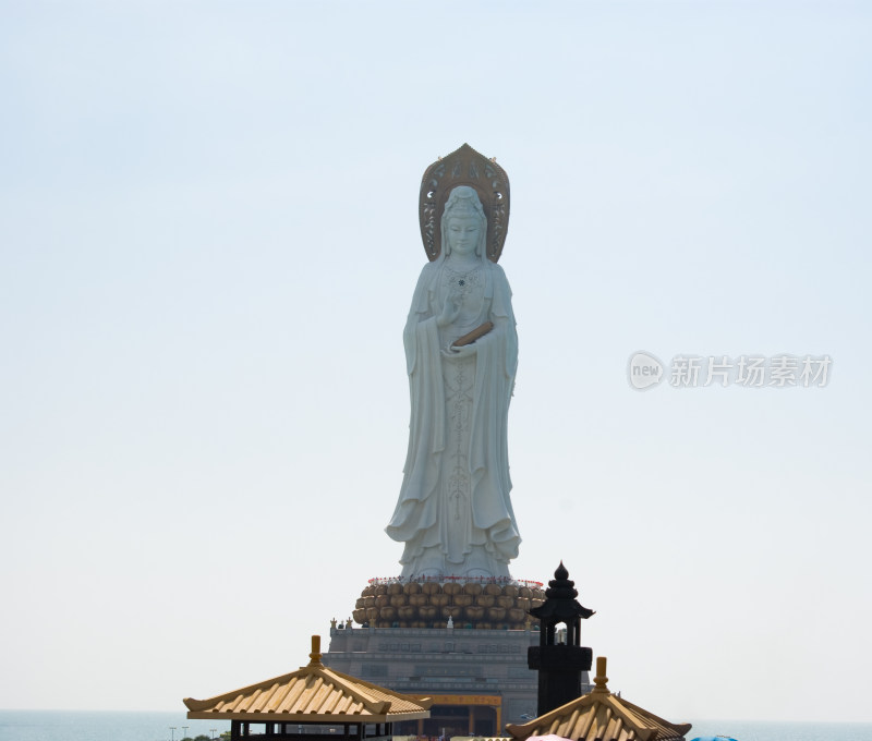 海南三亚南海观音海边全景