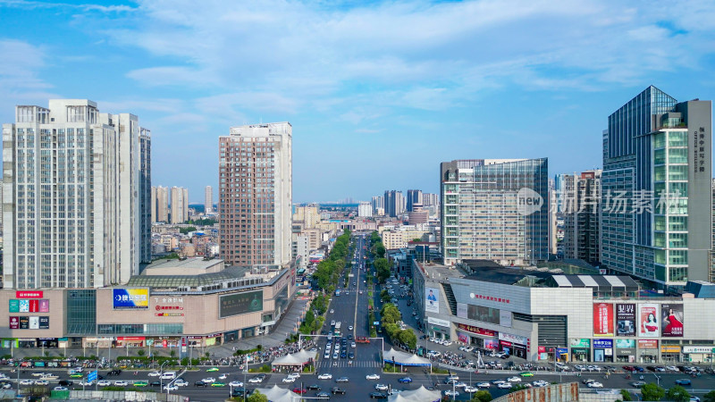 航拍湖北襄阳中原路乐福天下商业广场