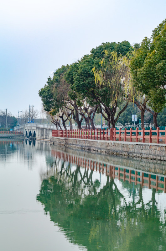 上海朱家角古镇的小桥流水人家