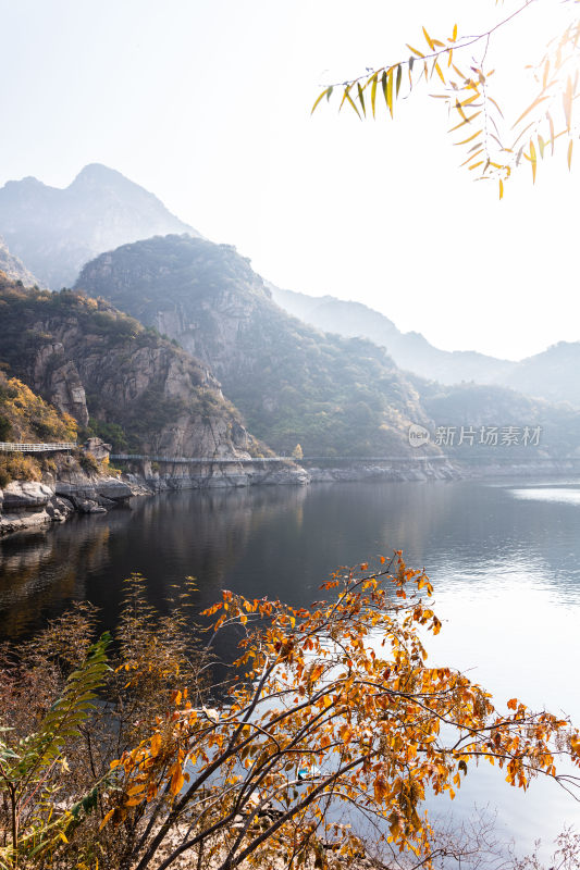 北京青龙峡景区秋季风光