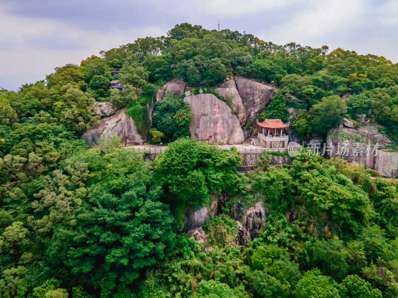 福建泉州清源山风景区南台岩摩崖石刻