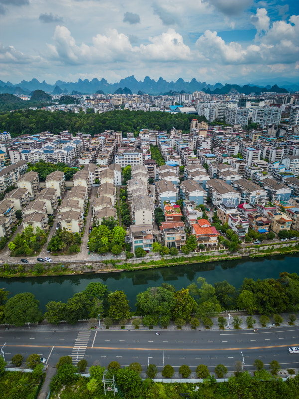 桂林小东江周边城市建筑