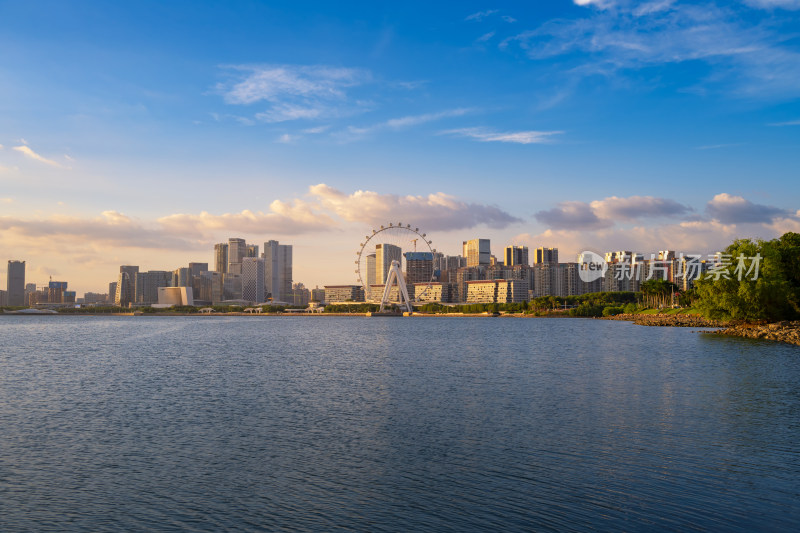 深圳欢乐港湾摩天轮风光