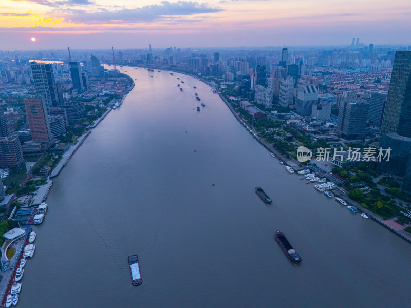 航拍上海黄浦江江畔风光