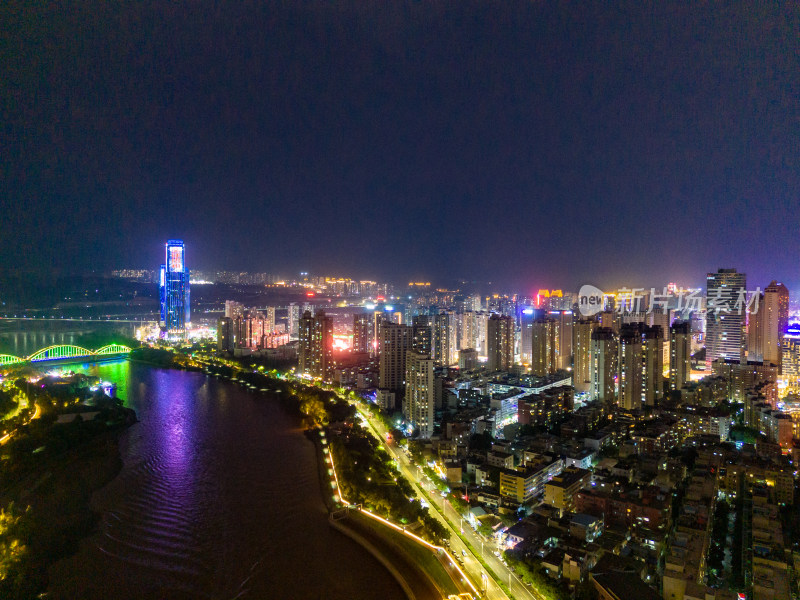 兰州黄河夜景航拍图