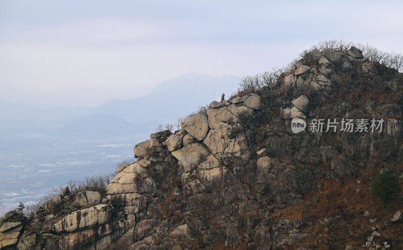 高山峻岭