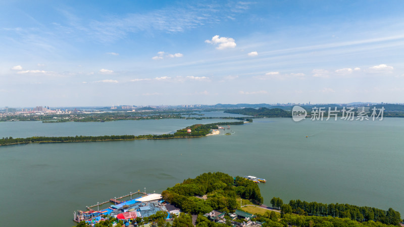 武汉东湖风景区楚风园附近航拍