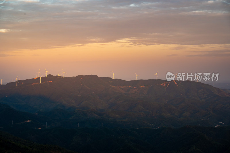 湖南蓬源仙风车山风光