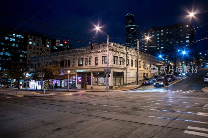 西雅图市中心街道夜景