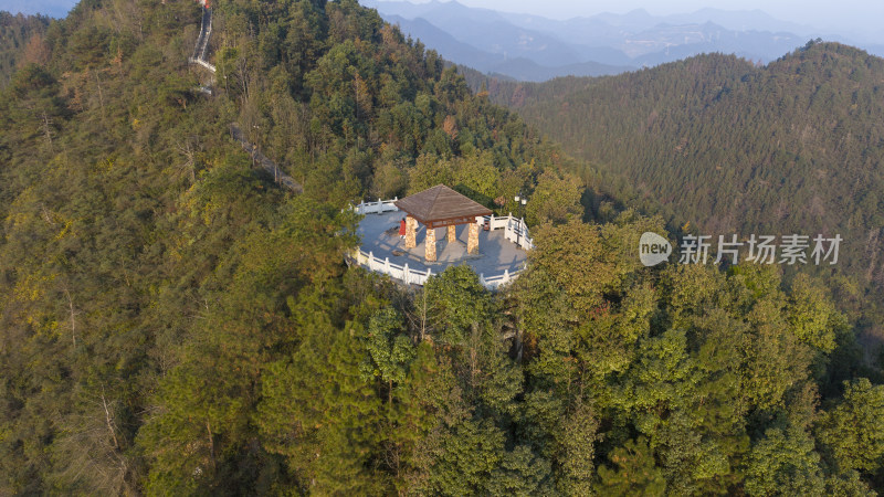 永州蓝山县夔龙山风光